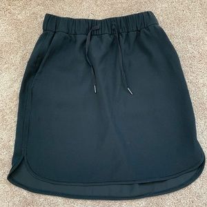 Black Lululemon skirt